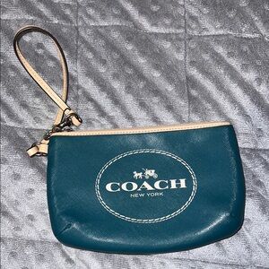Vintage Coach Green Wristlet
